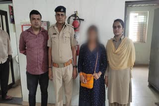 woman-aravalli-woman-reached-sabarmati-riverfront-stopped-by-police-from-committing-suicide