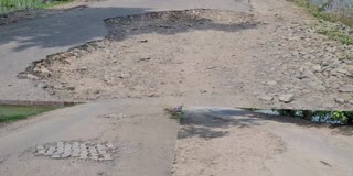 Bad condition of the road