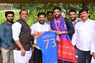 Mohammed Siraj Meets CM Revanth Reddy