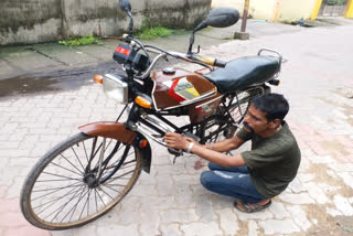 సైకిల్​ను బైక్‌ను మార్చిన మెకానిక్ తండ్రి