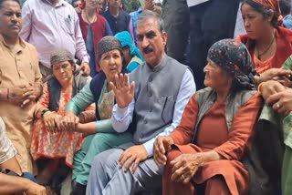 CM Sukhu meet Seraj Disaster Affected