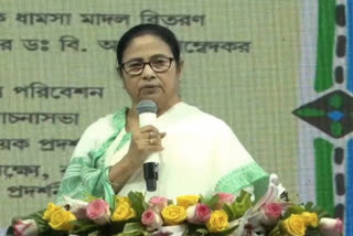 Mamata Slams PM Modi