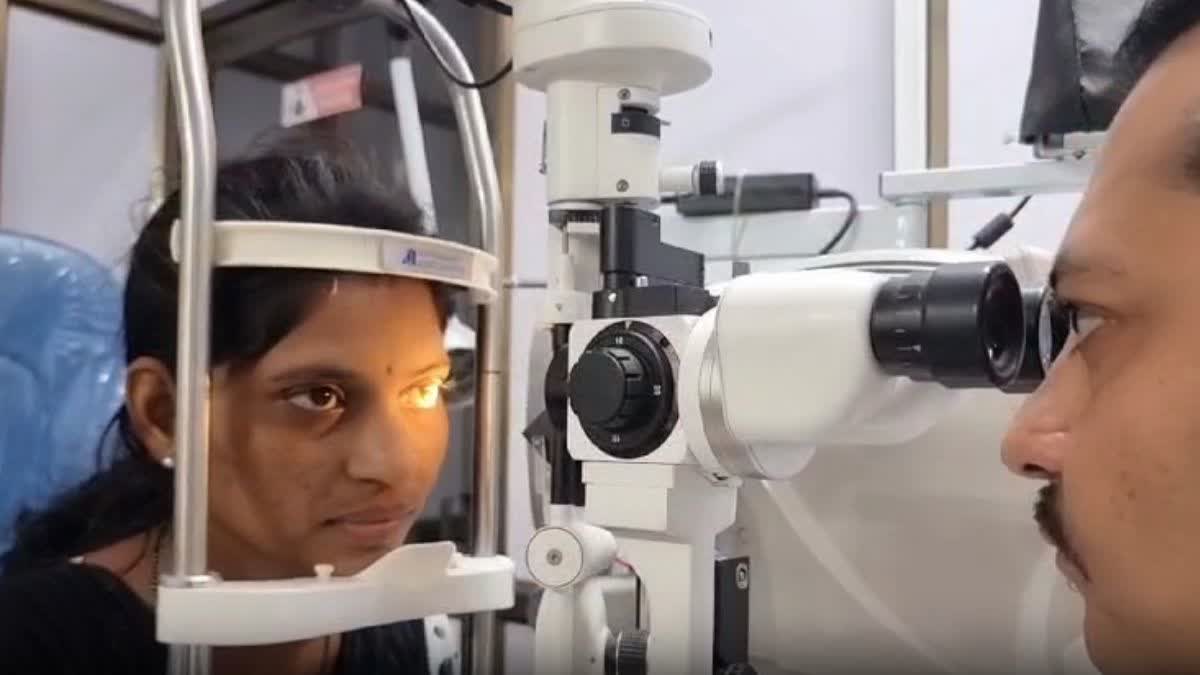 Buldhana 60 Larvae Removed From Eye