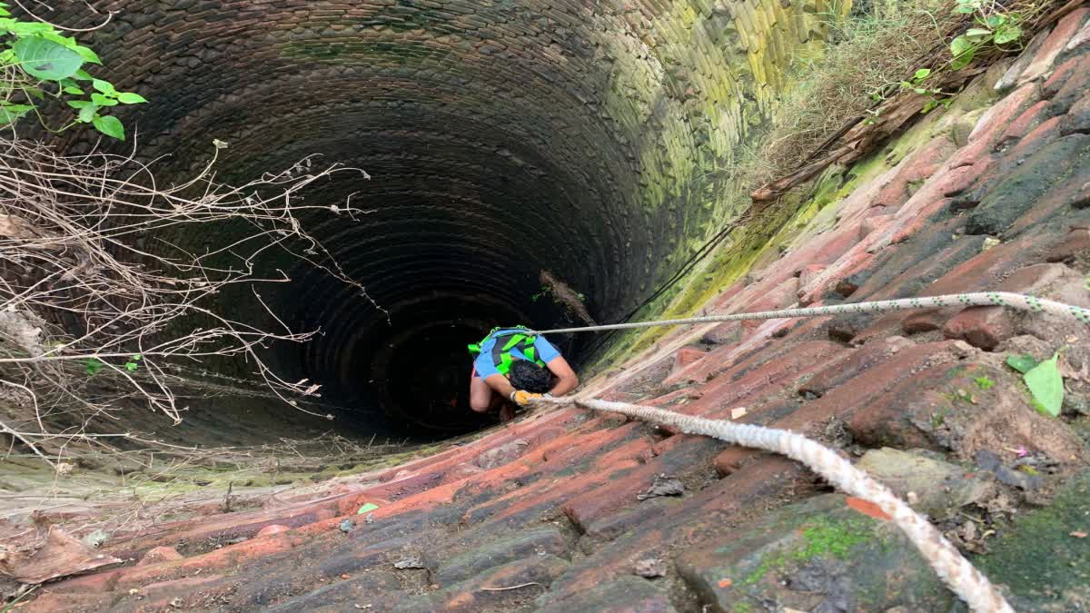 burhanpur thief into well