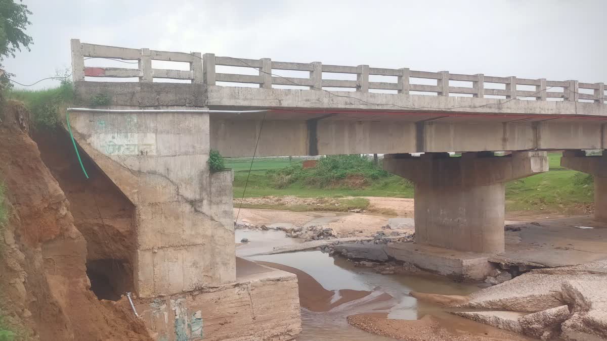 Chamagdha Bridge