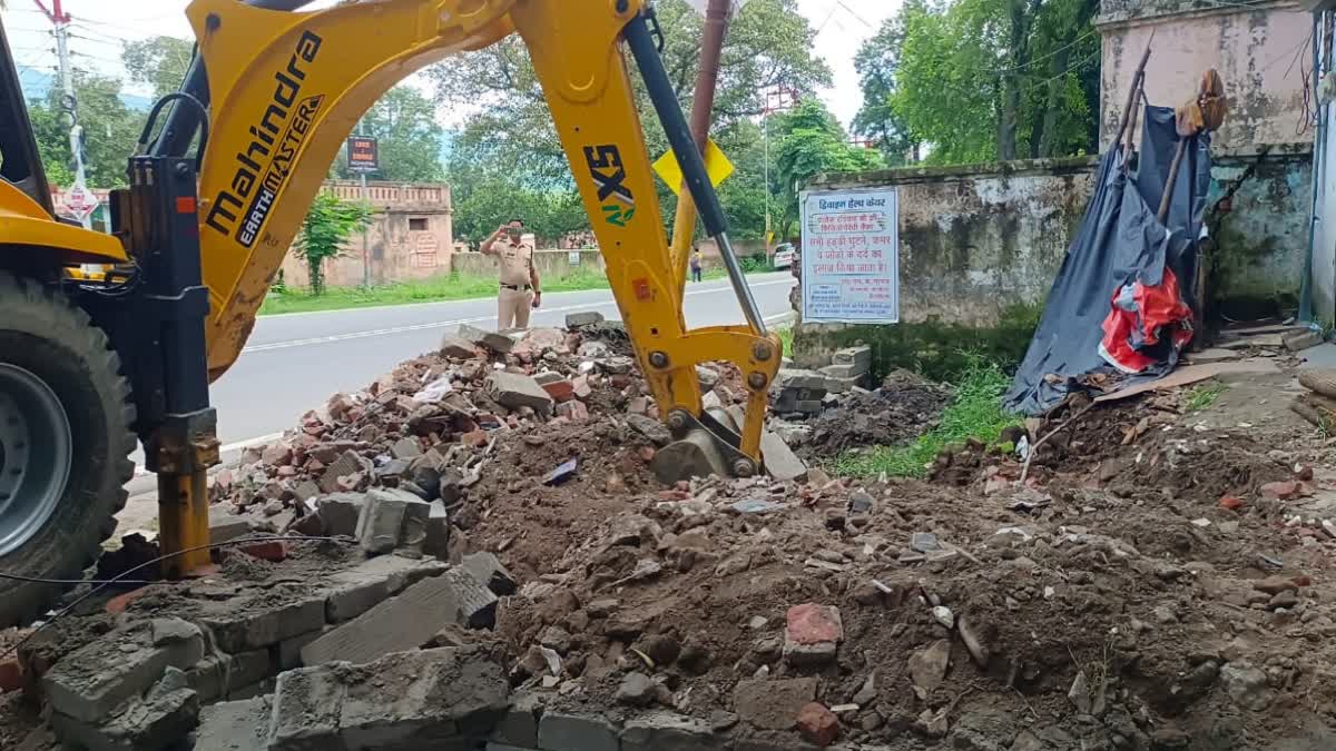 encroachment on government land in dehradun