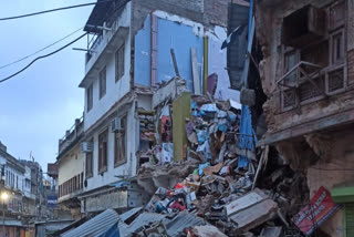 3 storey building collapsed