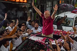 SISODIA WALKS OUT OF JAIL  SENIOR AAP LEADER MANISH SISODIA  മനീഷ്‌ സിസോദിയ ജയിലിൽ നിന്നിറങ്ങി  മനീഷ് സിസോദിയക്ക് ജാമ്യം