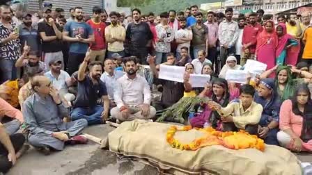 Family and locals protest after man dies in police custody in Jammu and Kashmir's Reasi