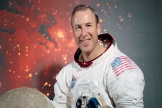 APOLLO 13 MISSION BACK TO EARTH  NASA  ASTRONAUT JIM LOVELL  ASTRONAUT JIM LOVELL LIFE STYLE