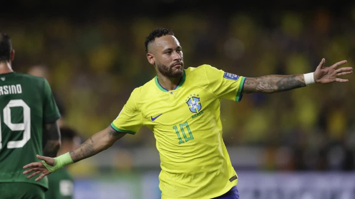 Neymar breaks Pele's Brazil goal-scoring record in 5-1 win in