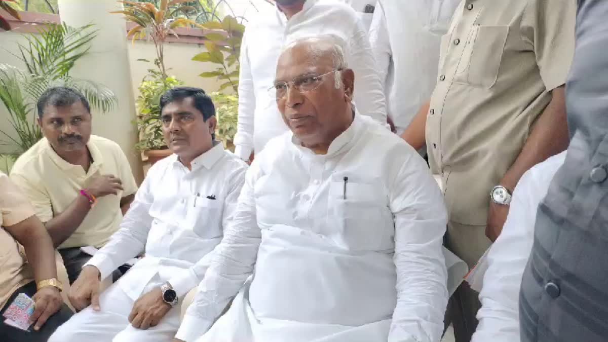 AICC President Mallikarjuna Kharge