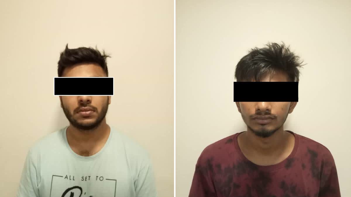 Two arrested with snake venom