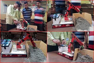 Mandi student made Hydraulic JCB model