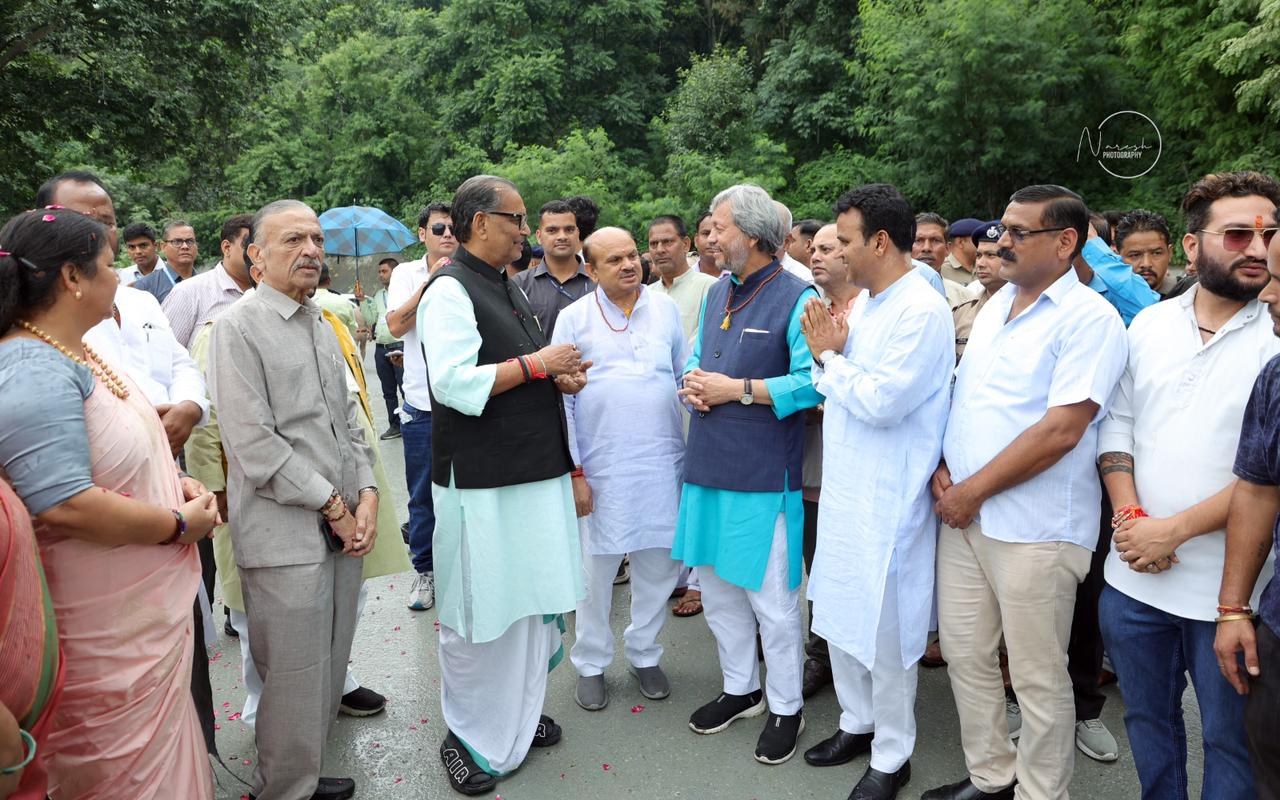 Railway Standing Committee members reached Uttarakhand