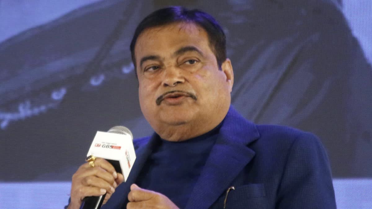 NITIN GADKARI ON EVS