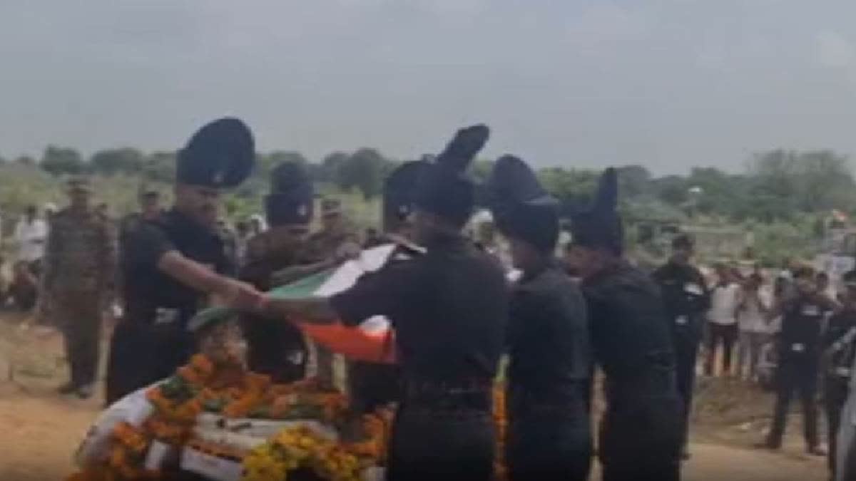 Rajasthan: Navy Jawan Who Drowned During Training Cremated With Military Honours In Native Village