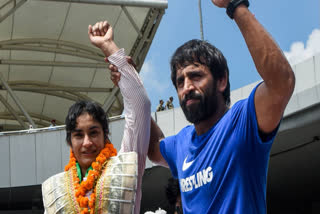 The Northern Railways has accepted the resignations of Vinesh Phogat and Bajrang Punia. Both the wrestlers joined the Congress Party on Friday.