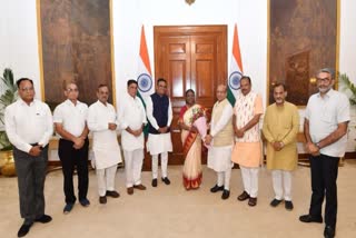 BJP Delhi MLAs With President Droupadi Murmu