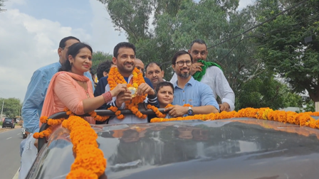 Grand welcome for Nitesh Luhach who returned to Charkhi Dadri after winning gold medal in Paris Para Olympics