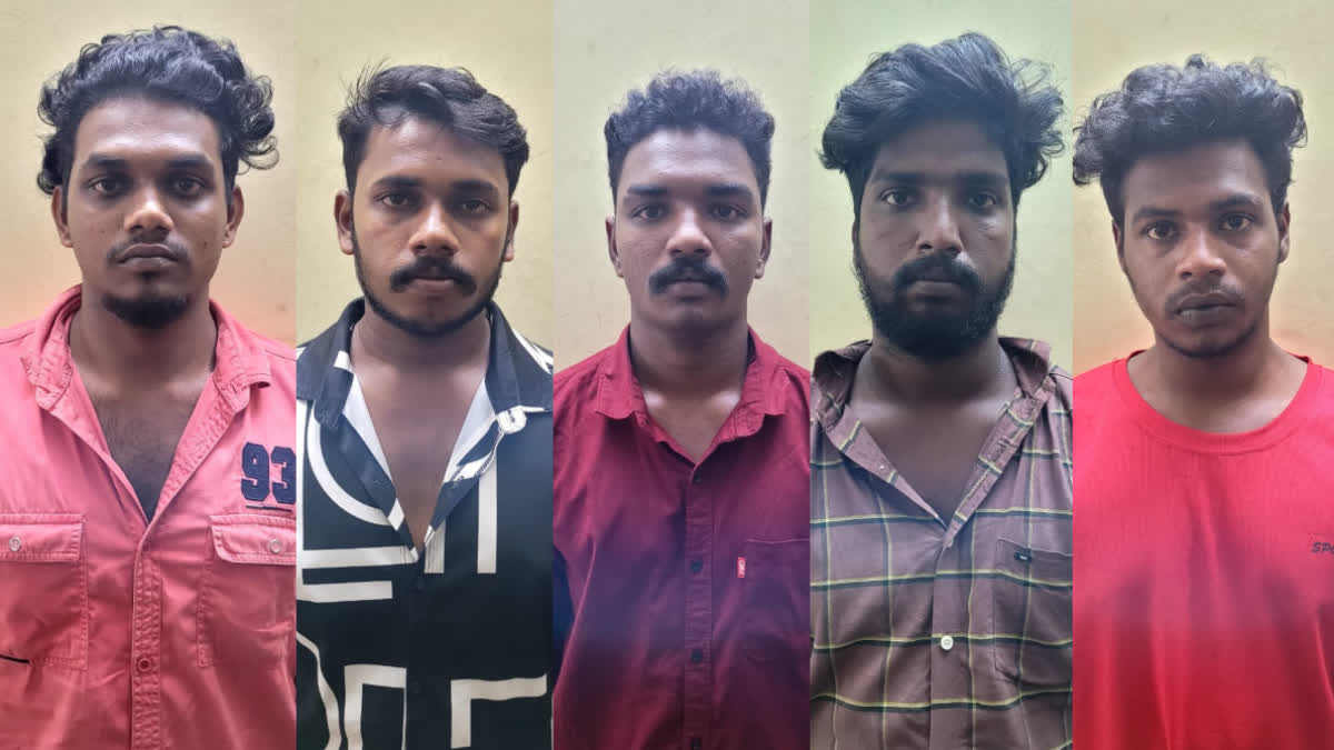 Five Arrested for Attack On House Pathanamthitta  Five Arrested for Attack On House  Financial Dispute Attack  Financial Dispute Attack Five Arrested  Pathanamthitta crime news  കടം വാങ്ങിയ പണം തിരികെ നൽകിയില്ല  വീടുകയറി ആക്രമണം  യുവാവിന് മർദനം  വീട്ടിൽ അതിക്രമിച്ച് കയറി മർദനം  വീടുകയറി ആക്രമണം നടത്തിയവർ പിടിയിൽ