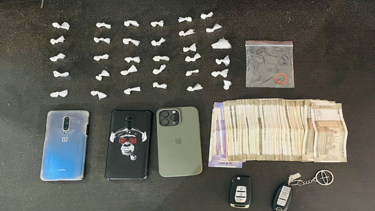 Drug Selling Gang Arrested in Rayadurgam