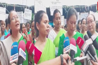 Anganwadi worker helpers protest protest