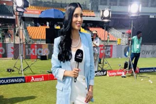 Pakistani sports anchor Zainab Abbas