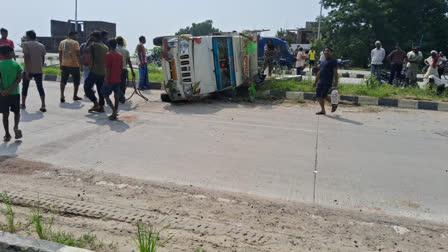 Making Reel caused accident on National Highway