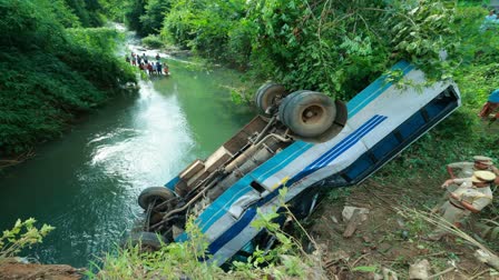 KSRTC BUS FELL INTO RIVER  KSRTC ACCIDENT 2 DIED THIRUVAMBADI  KSRTC ACCIDENT DRIVERS NEGLIGENCE  KOZHIKODE ACCIDENT LATEST UPDATES