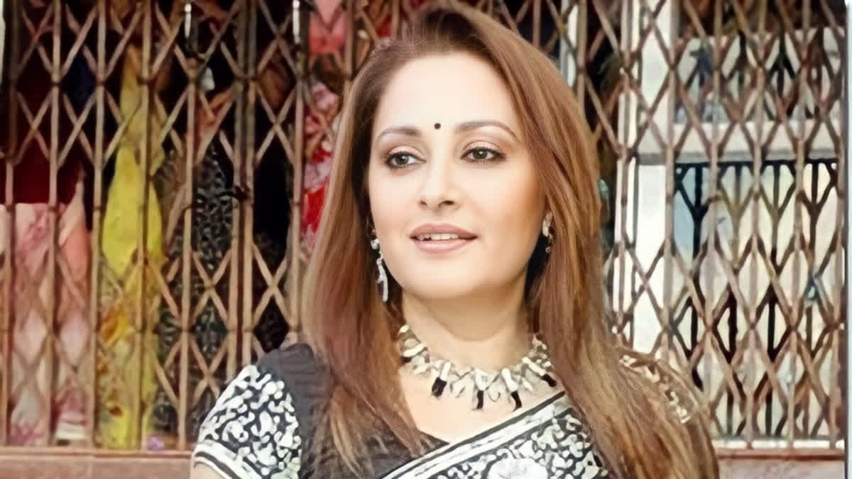 warrant against Jaya Prada