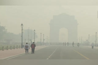 Delhi's Air Quality Index (AQI) stood at 420 at 8 a.m. on Thursday, compared to 426 at 4 p.m. on Wednesday.