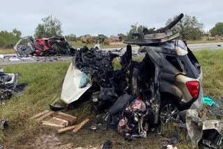 Eight people died in a South Texas car crash Wednesday while police chased a driver suspected of smuggling migrants, the Texas Department of Public Safety said.