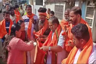 shri-ram-sena-activists-collected-padi