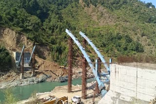 RIVER BRIDGE CONSTRUCTION WORK