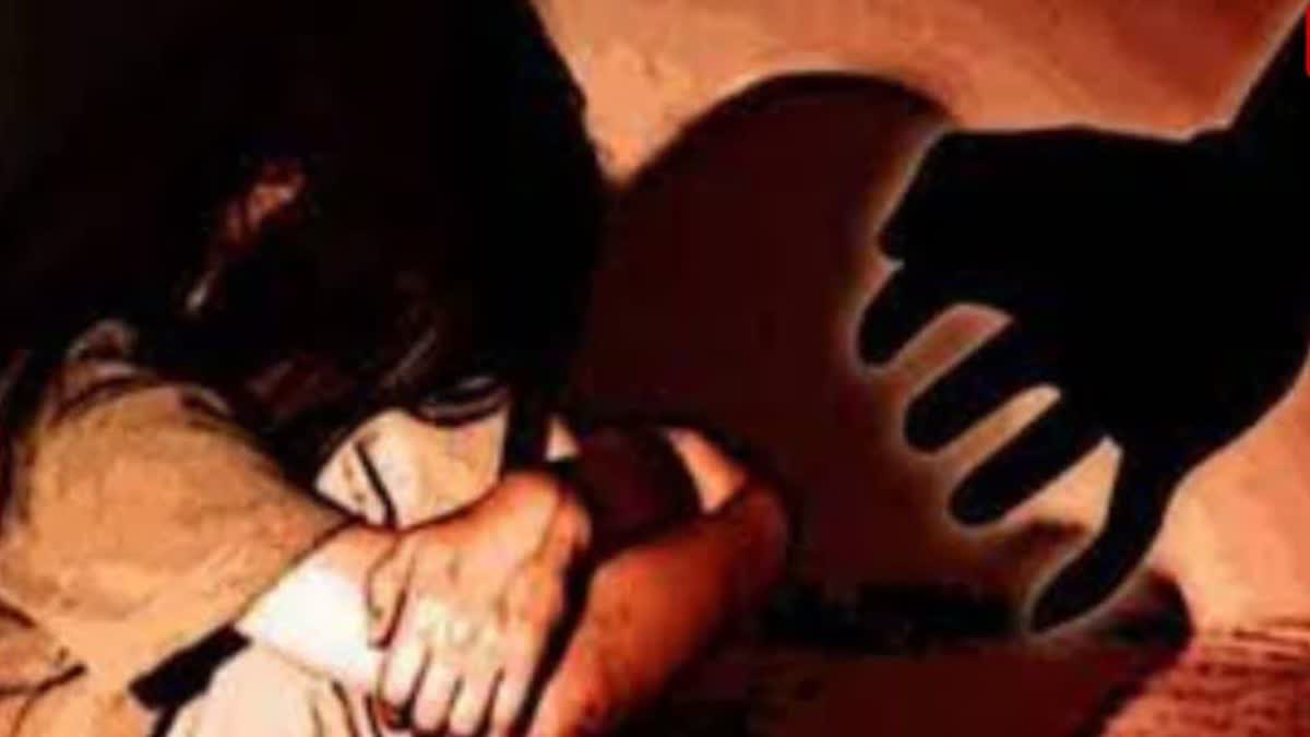 UNCLE RAPED EIGHT YEAR OLD GIRL IN AMETHI ADMITTED IN KGMU