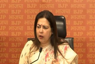 Meenakshi Lekhi denies approving Hamas question in Parliament  Meenakshi Lekhi Response  Meenakshi Lekhi  Union Minister of State for External Affairs  പാർലമെന്‍റിൽ ഹമാസ് ചോദ്യം അംഗീകരിച്ചിട്ടില്ല  പാർലമെന്‍റിൽ ഹമാസ് ചോദ്യം  മീനാക്ഷി ലേഖി  പലസ്‌തീൻ തീവ്രവാദ സംഘടനയായ ഹമാസ്  ഹമാസ്  കേന്ദ്ര വിദേശകാര്യ സഹമന്ത്രി മീനാക്ഷി ലേഖി  പലസ്‌തീൻ  പലസ്‌തീൻ ഇസ്രയേൽ  hamas question in Parliament  hamas  Palestinian militant group Hamas  Priyanka Chaturvedi X post  Meenakshi Lekhi X post