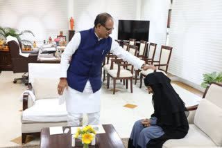 Samina meets Shivraj Singh Chauhan