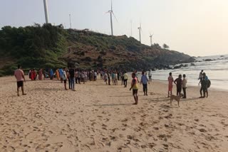 Six tourist students drowned at Devgarh beach in Sindhudurg