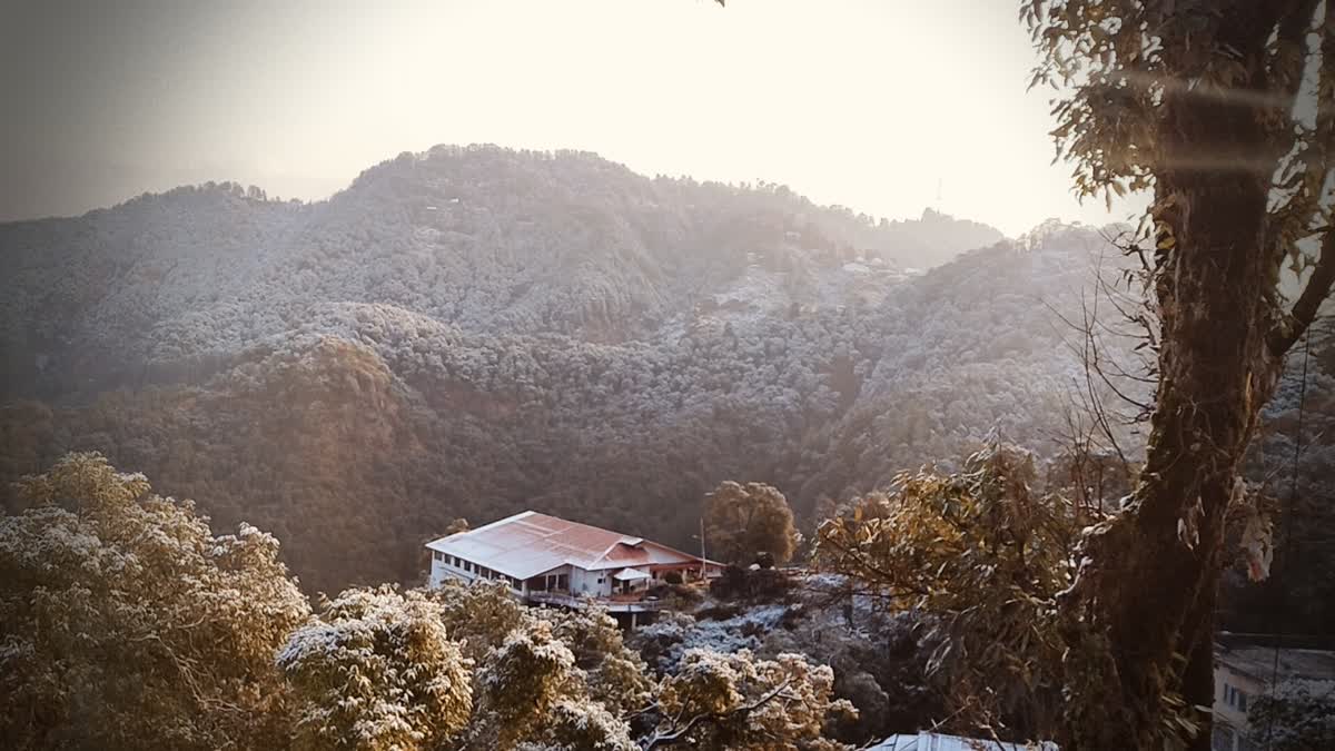 Uttarakhand receives season's first snowfall