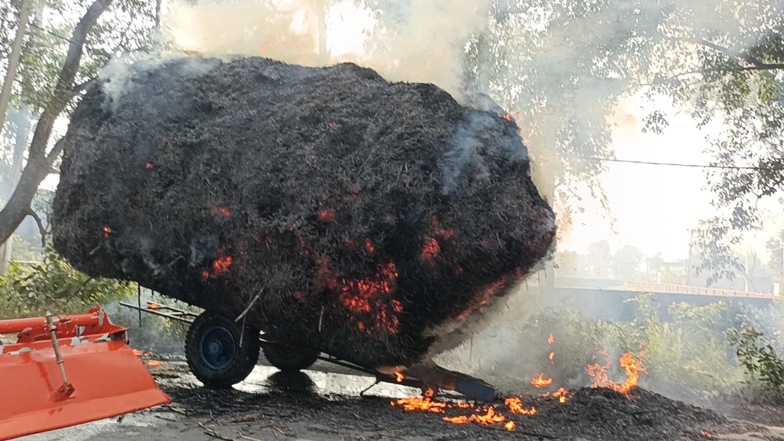 Tractor Trolley Sugarcane Leaves Fire