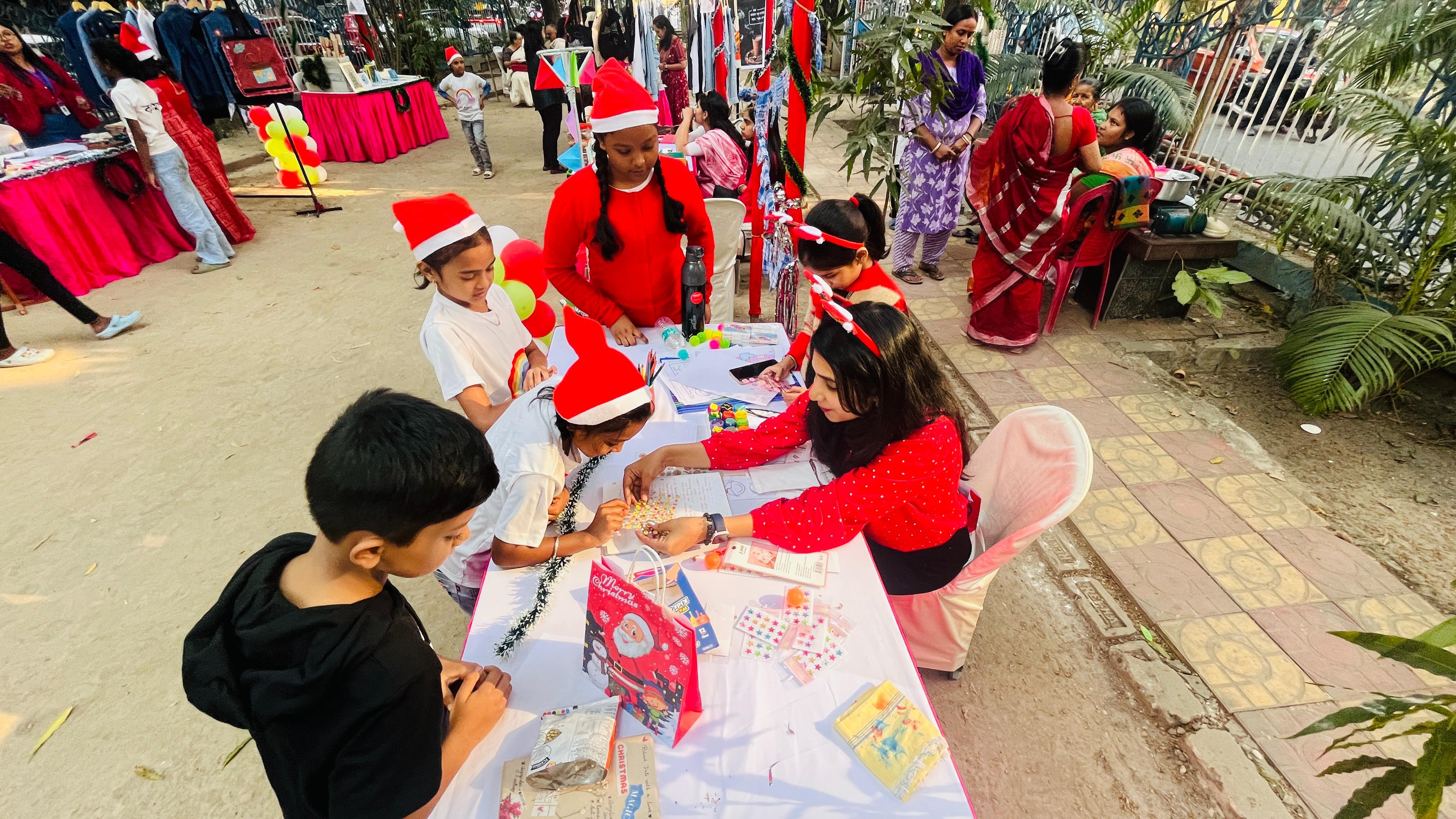 street children Christmas Market