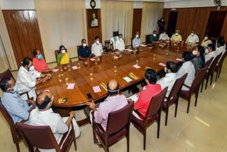 Kerala Cabinet today  Budget may discuss  മന്ത്രിസഭായോഗം  ബജറ്റ് സമ്മേളനം