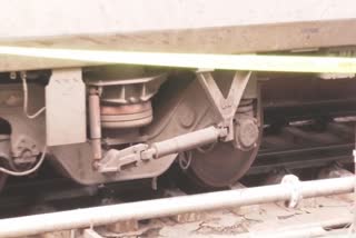 Hyderabad: Train derails at Nampally railway station