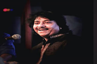 On Wednesday, a sizable crowd assembled to honor Ustad Rashid Khan, the musical master. Tuesday was Ustad Rashid Khan's last day of life after a lengthy illness. At the age of 55, he passed away in a Kolkata hospital.