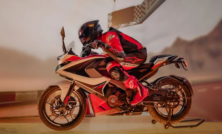 2025 Bajaj Pulsar RS200