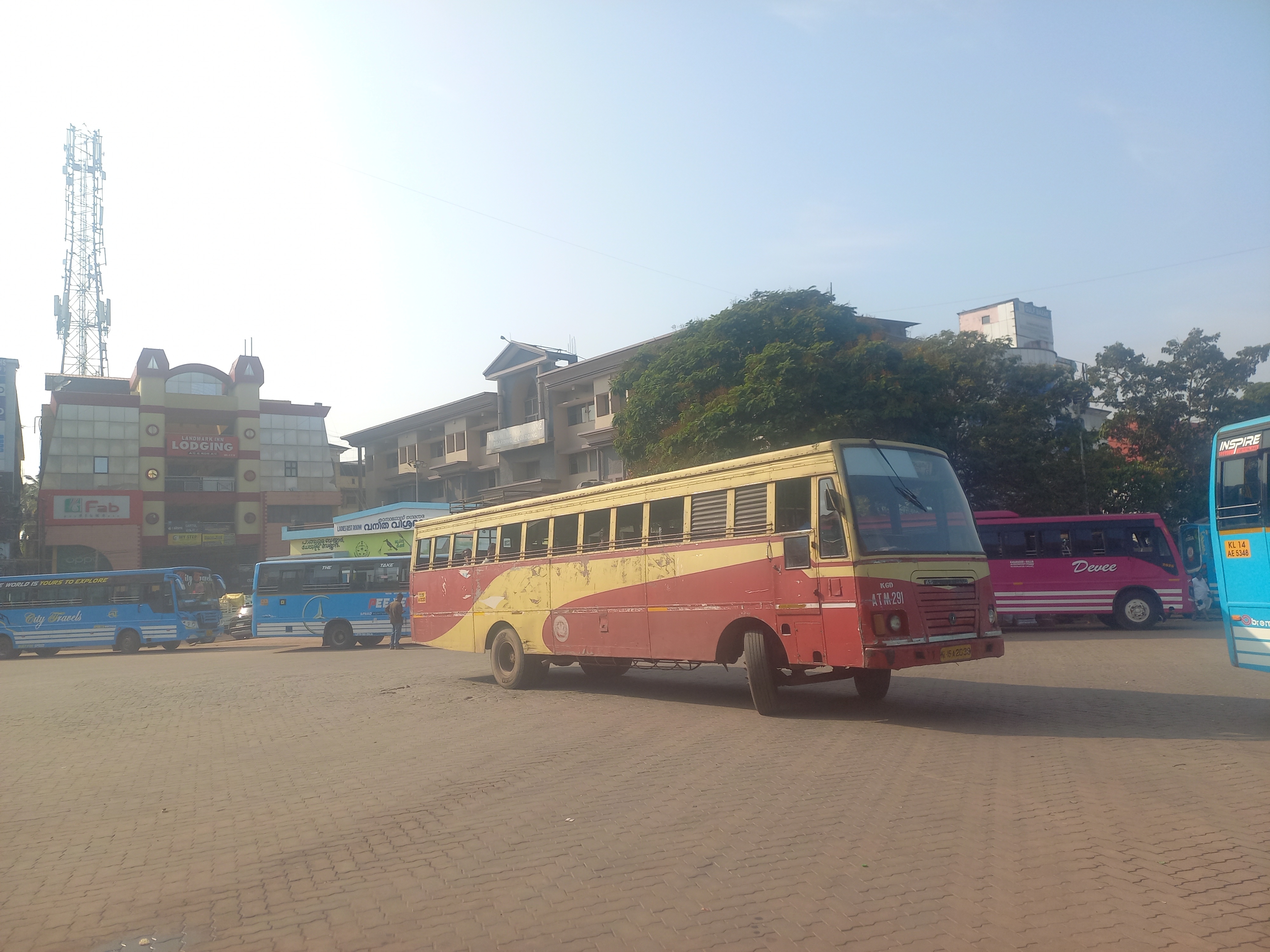 KSRTC TICKET RATE HIKE  KARNATAKA RTC TICKET RATE HIKE  KASARAGOD MANGALURU BUS TICKET FARE  കെഎസ്‌ആര്‍ടി ടിക്കറ്റ് നിരക്ക്