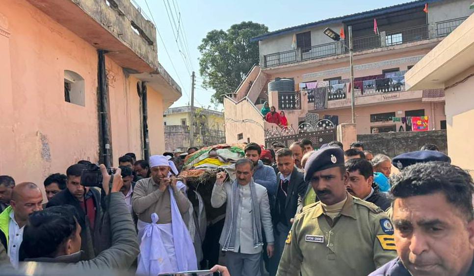 Simmi Agnihotri funeral in Una