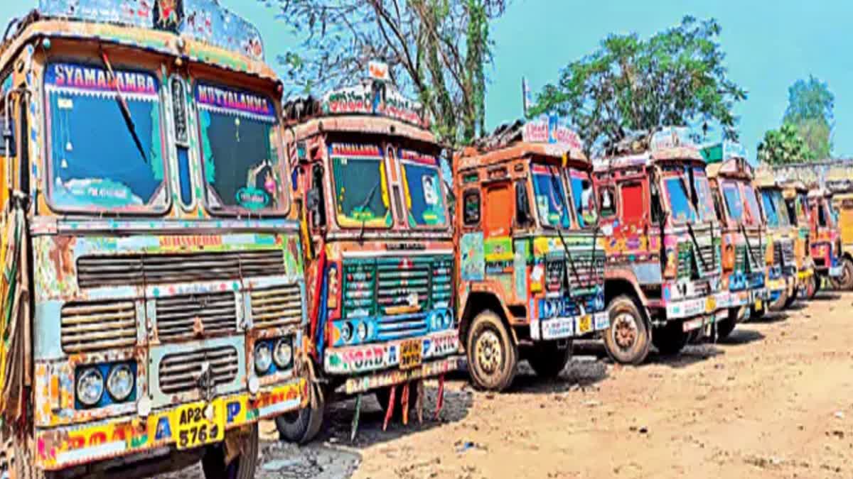 parvathipuram_manyam_district_salur_lorry_industry_in_loss