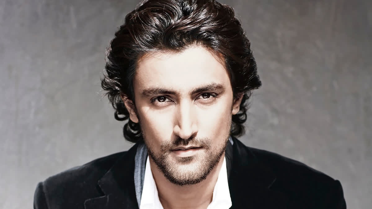 Kunal Kapoor gets candid on his philanthropic venture, upcoming movies and his passion for writing